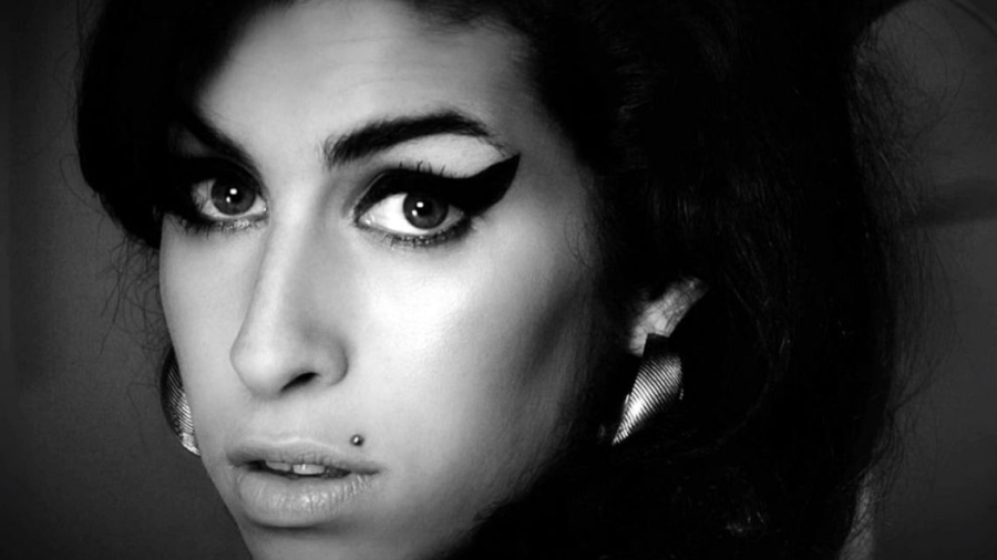 Anuncian primer tráiler de 'Back to Black', la historia de Amy Winehouse