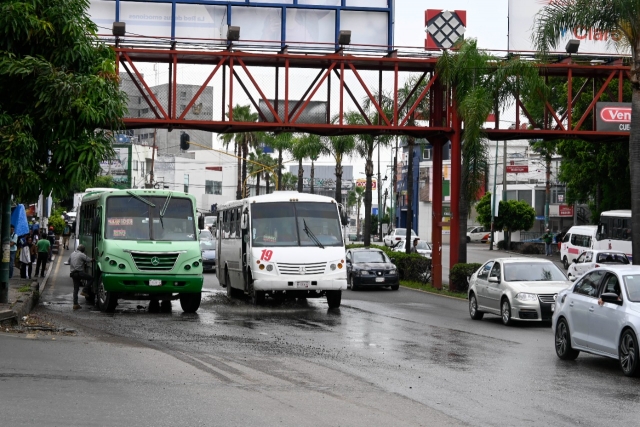 Busca gobierno estatal garantizar prestación del servicio de transporte público