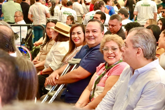 Legisladores del PT respaldan a Margarita Gonz&aacute;lez Saravia en su Primer Informe de Gobierno