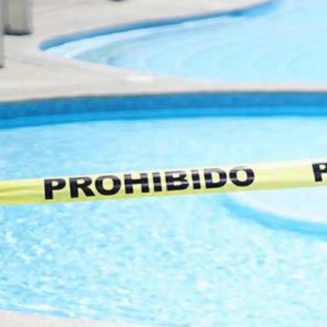 Se ahogó en la alberca de un colegio privado