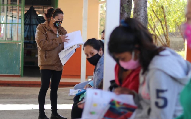 Profesores de secundaria obtuvieron sus plazas