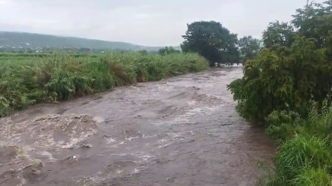Aumentan niveles del río Apatlaco en Jojutla y Zacatepec, tras lluvias