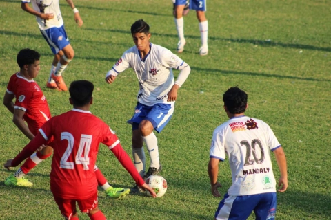 Los Chinelos Yautepec mostraron por qu&eacute; son los l&iacute;deres invictos del torneo.