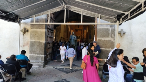 Gran afluencia de visitantes a catedral de Cuernavaca en pen&uacute;ltimo d&iacute;a del a&ntilde;o