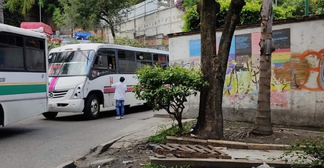 Prefiere ser checador que manejar una ruta