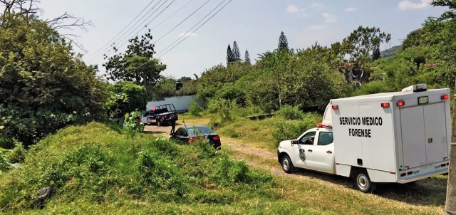 Encuentran a un hombre decapitado en Atlatlahucan