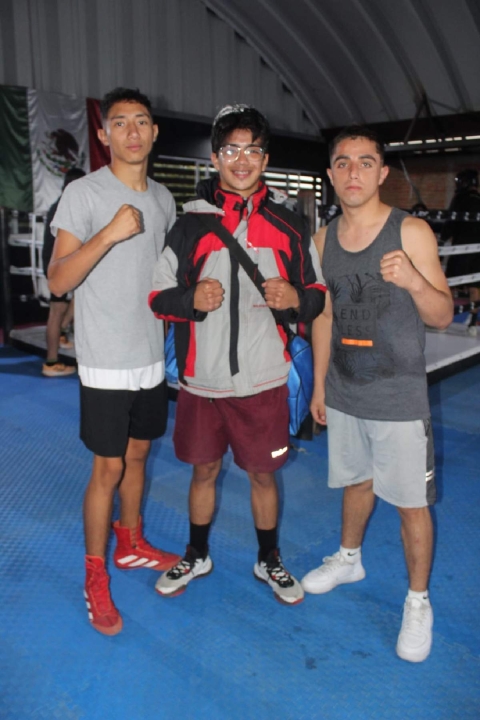 Wilbert Elizalde, Erick L&oacute;pez y Jovanny Bernal.