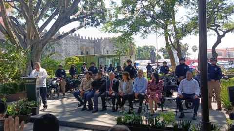 Entrega gobernadora Margarita González Saravia 24 motocicletas para la policía turística