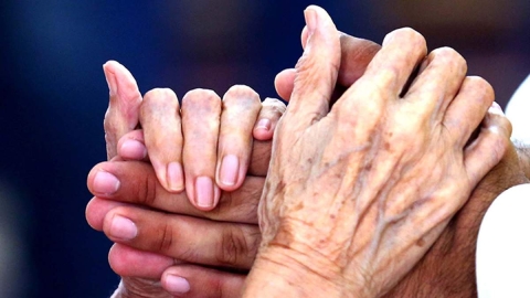 Gastan más en salud los adultos mayores