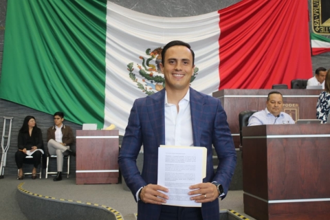 Impulsa diputado Daniel Mart&iacute;nez iniciativa en materia de educaci&oacute;n inclusiva y atenci&oacute;n adecuada a personas con discapacidad