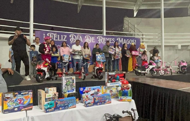 Con festival y regalos, celebran D&iacute;a de Reyes en Yecapixtla