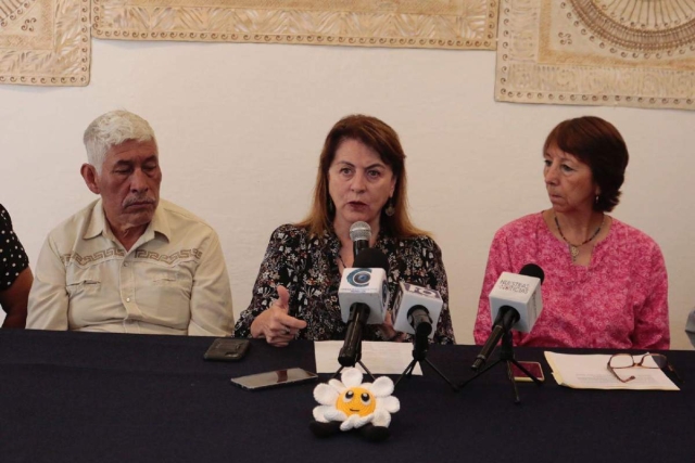 En conferencia de prensa, Margarita González Saravia abordó la problemática ambiental del estado. 