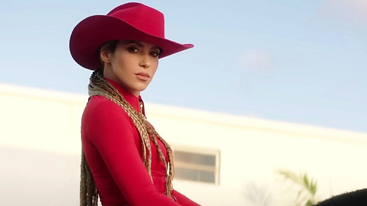 ‘El Jefe’: Shakira explora nuevos horizontes musicales junto a fuerza regida