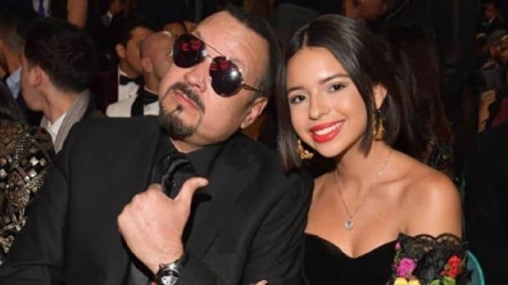 Pepe Aguilar responde a Ángela tras avergonzarlo.