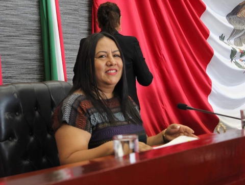 Jazmín Solano celebra propuesta de cumbre por el bienestar económico mundial