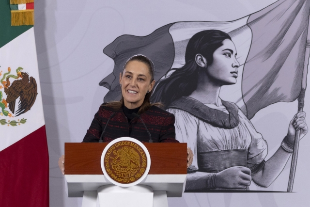 Sheinbaum se&ntilde;ala que exdirector de Aduanas no tiene relaci&oacute;n con huachicol fiscal