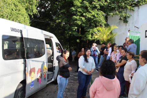 El DIF Cuautla puso un vehículo a disposición de mujeres que requieren de traslados para realizarse mastografías.