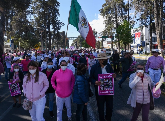 Marcha por Nuestra Democracia; Lorenzo Córdova, único orador en el Zócalo