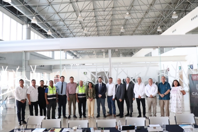 Establece Gobierno de Morelos colaboraci&oacute;n a&eacute;rea con Canad&aacute; para ampliar exportaciones