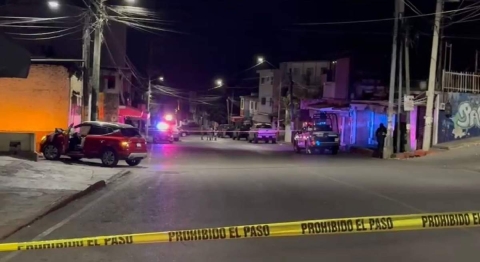 Se desconoce cuál era la causa de la persecución.