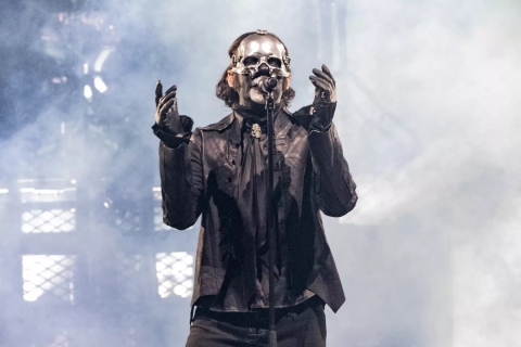 ¿Quién es Tobias Forge? el líder de GHOST que se intoxico en la CDMX