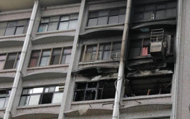 Al menos nueve muertos en incendio de hospital en Taiwán