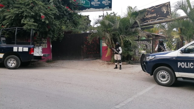 Hallan una camioneta en Ejidos de Acapantzingo