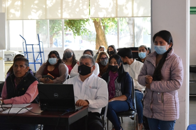 Asigna IEBEM plazas magisteriales en educación básica