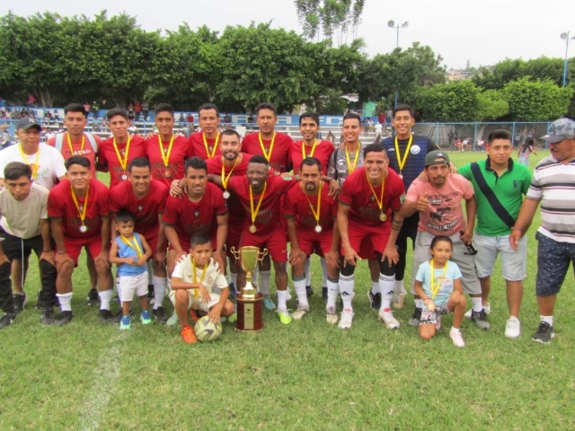 Los Colchoneros remontaron el marcador y terminaron goleando 4-1 a Egoplástica, en la final de la Liga San Francisco, en Emiliano Zapata.