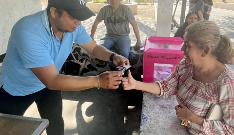 Sin incidentes, realizan elección de ayudantes en Puente de Ixtla