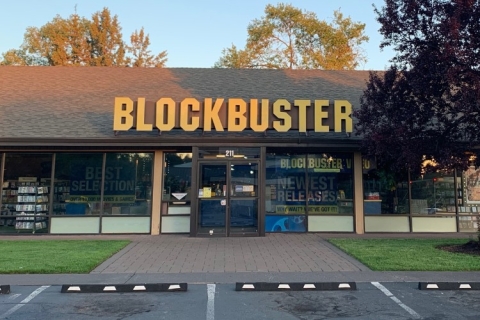 Blockbuster podr&iacute;a volver al entretenimiento con una inesperada plataforma de streaming