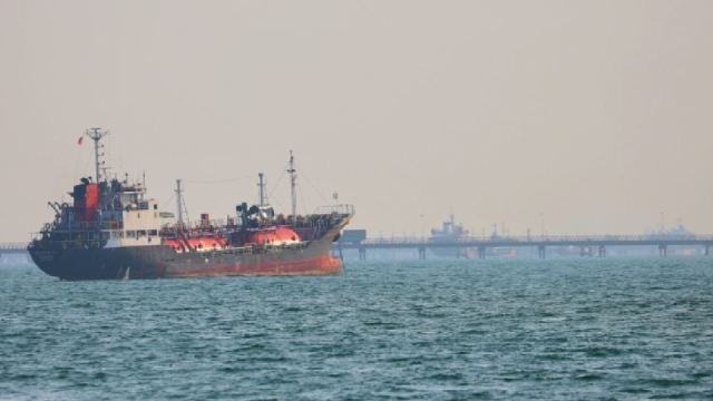 Ir&aacute;n anuncia apertura del estrecho de Ormuz tras tregua