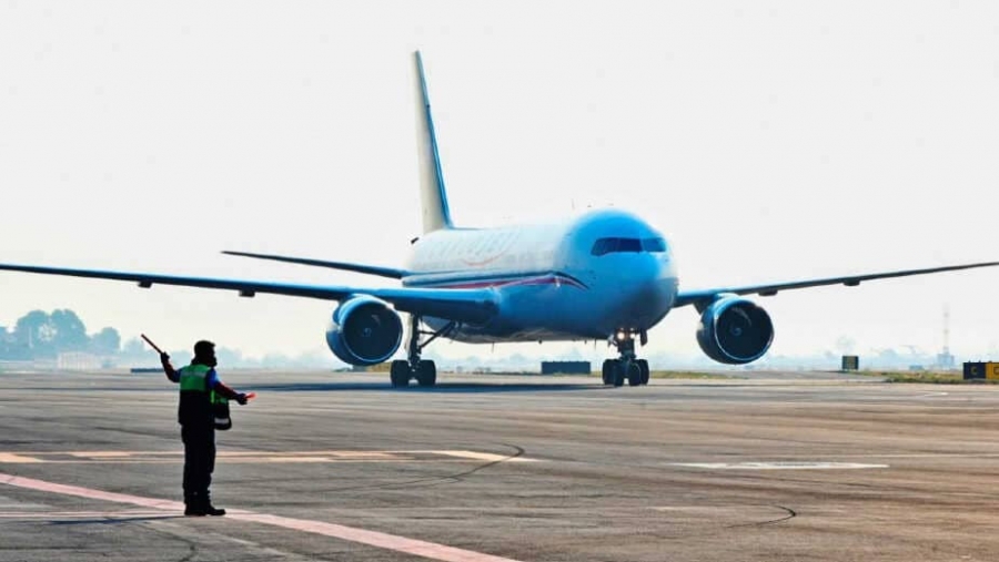 Aeropuerto Internacional de la CDMX reporta falla en radares.