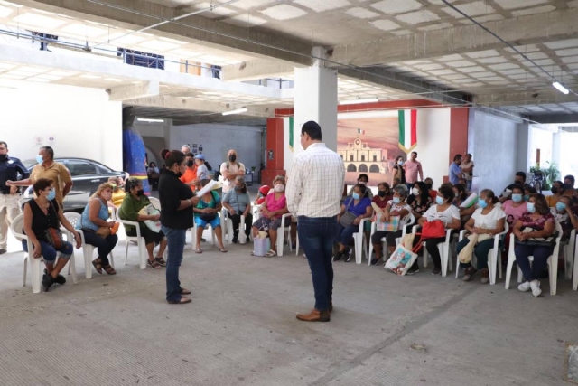 El alcalde difundió a través de su cuenta de FB que sostuvo una reunión en la que se determinó que la feria seguirá sobre el bulevar “Lázaro Cárdenas” a la altura de la Perseverancia. 