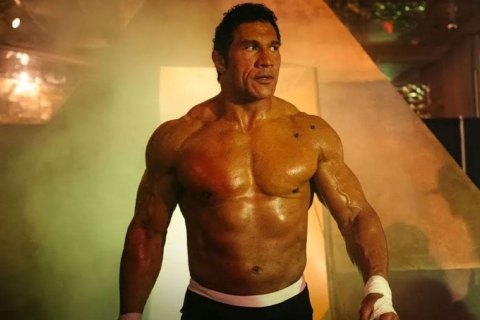 La Roca sorprende con el primer tráiler de su nueva película y su intensa transformación como leyenda del MMA