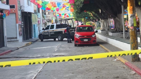  El individuo qued&oacute; sin vida sobre la motocicleta que conduc&iacute;a.