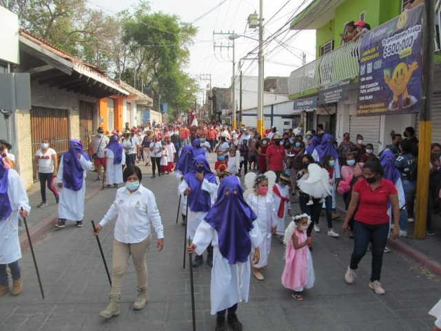 Este fin de semana se realizaron diferentes actividades religiosas en las colonias donde el riesgo de contagio de covid es alto.