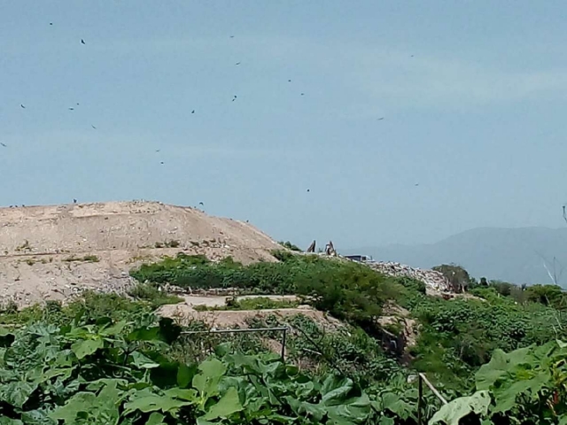 El relleno sanitario se ubica en el ejido “El Jabonero” de Mazatepec.