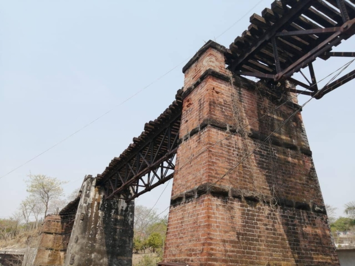 Reencontrando los puentes de hierro