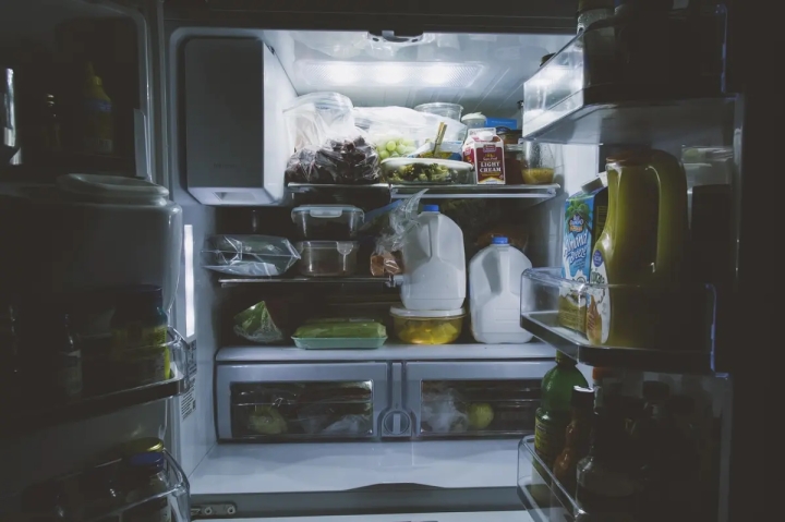 Desodorante casero: Despídete de malos olores en tu refrigerador