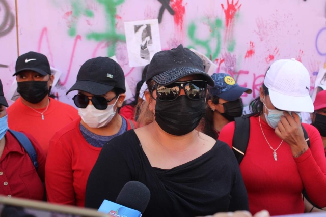 Mujeres reclamaron en el TSJ atención a sus reclamos.  