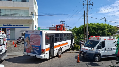 Accidente vial sobre avenida Domingo Diez esquina con San Crist&oacute;bal genera tr&aacute;fico en la zona