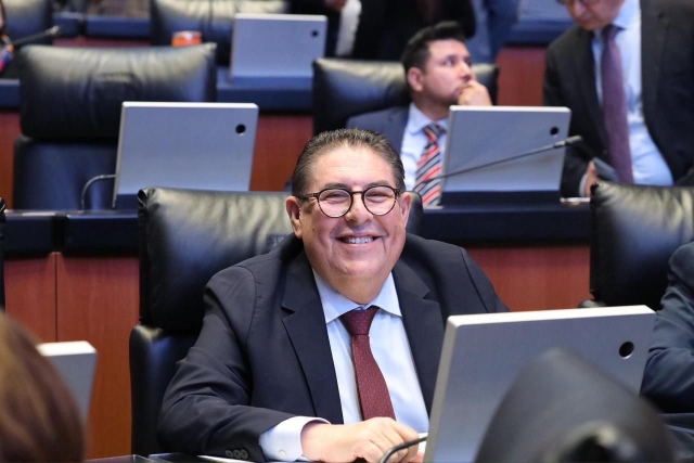 Participa senador Víctor Mercado en la aprobación del listado de candidatos y candidatas a encabezar la FGR