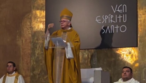 Aspecto de la misa que presidió ayer el obispo Ramón Castro en la catedral de Cuernavaca.