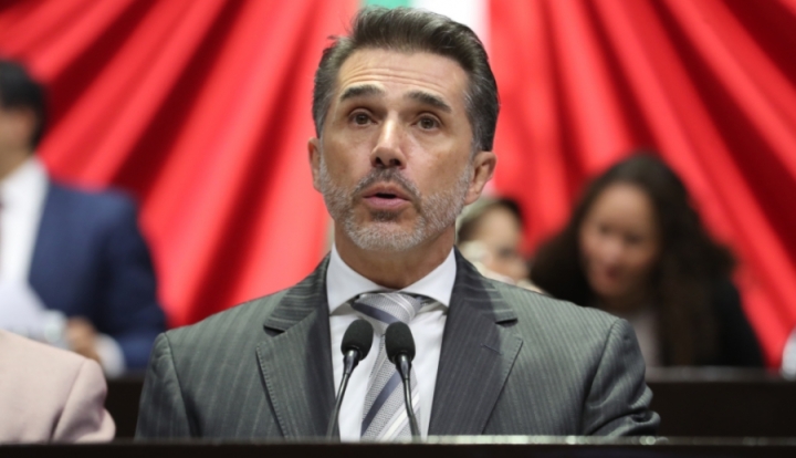 Sergio Mayer se une al equipo de Claudia Sheinbaum