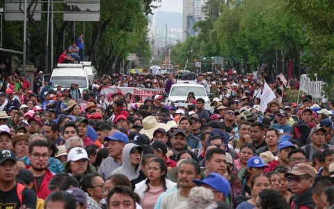 CNTE y Segob no logran acuerdo; plantón sigue en el Zócalo