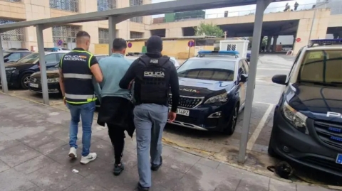 Arrestan en Espa&ntilde;a a &lsquo;Pipo&rsquo; Chavarr&iacute;a, l&iacute;der de la banda ecuatoriana 'Los Lobos'