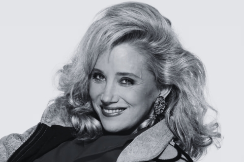 Fallece Sally Kirkland, estrella de 'Los &Aacute;ngeles de Charlie' y ganadora del Globo de Oro, a los 84 a&ntilde;os