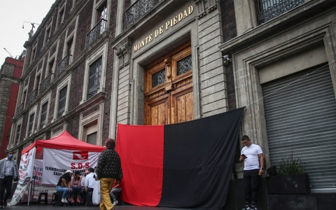 Estalla huelga en el Nacional Monte de Piedad por incumplimiento de convenio laboral