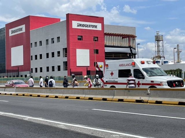 El conductor terminó en un hospital y su vehículo, en el corralón.